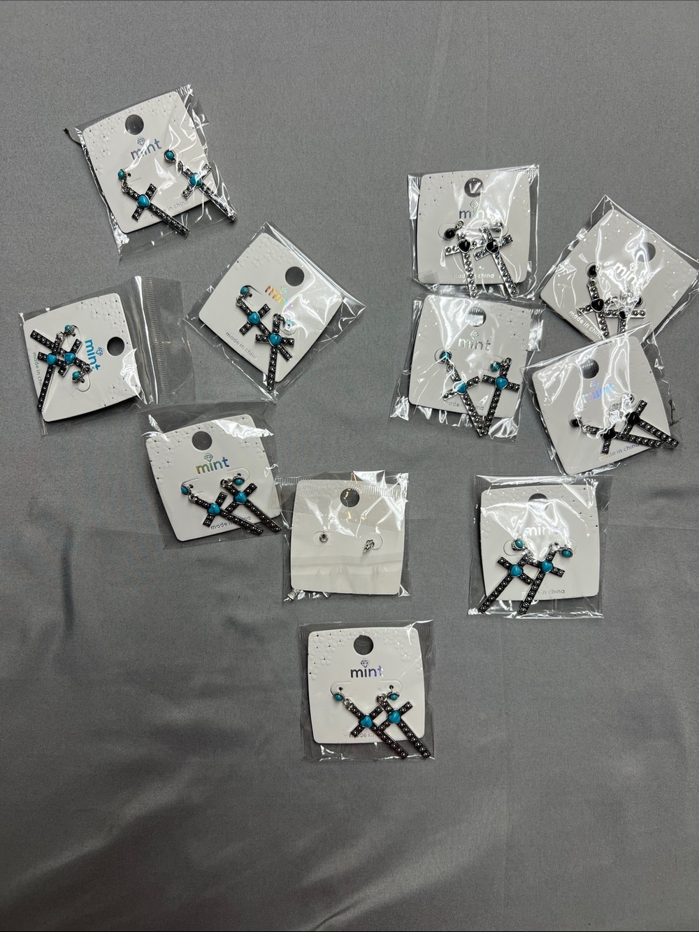 Lot Turquoise and Black Cross Earrings